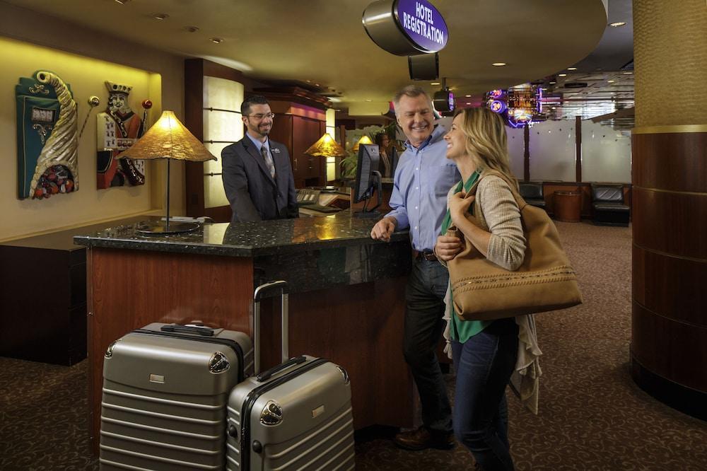 Harrah'S Reno Hotel & Casino Екстер'єр фото